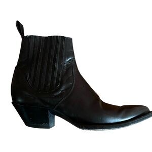 Western Victorian Witchy Goth Deep Brown Black 1970s Leather Ankle Boots